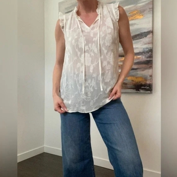 Rose+ Olive Floral sleeveless Blouse top Ivory L - Picture 1 of 4